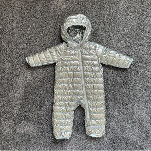 Primary baby lightweight puffer snowsuit in Silver